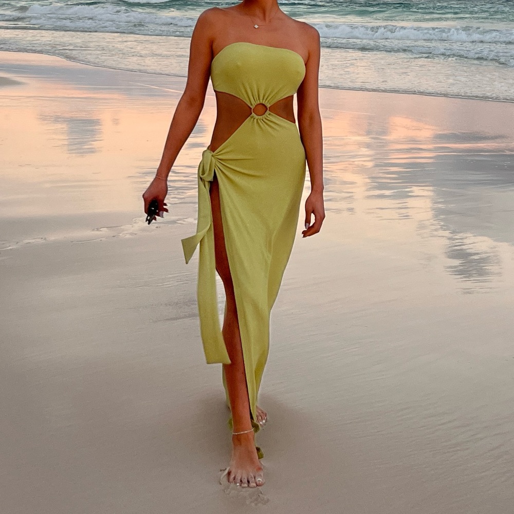- Gorgeous slip on dress — worn on this day once ~